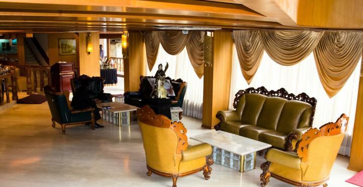 העיר בנגלור The Shelton Grand Hotel מראה חיצוני תמונה