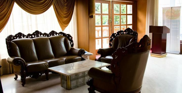 העיר בנגלור The Shelton Grand Hotel מראה חיצוני תמונה