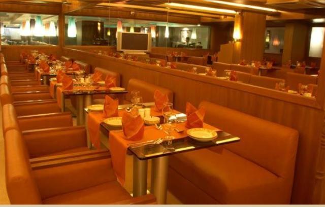 העיר בנגלור The Shelton Grand Hotel מראה חיצוני תמונה